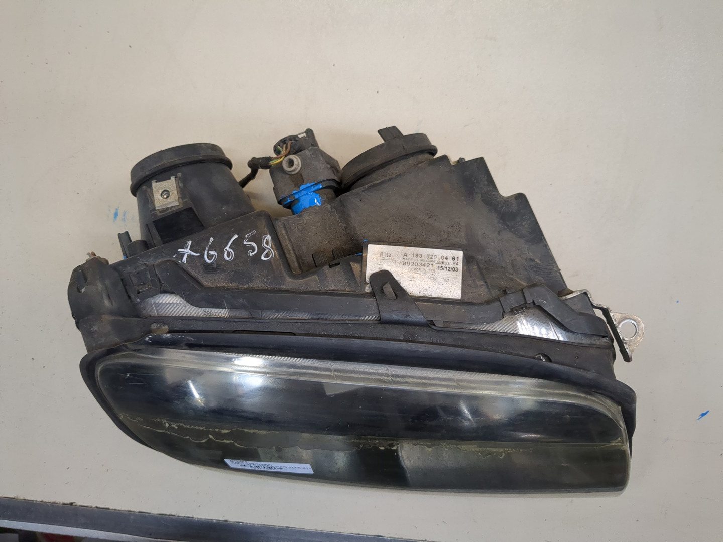 Фара правая