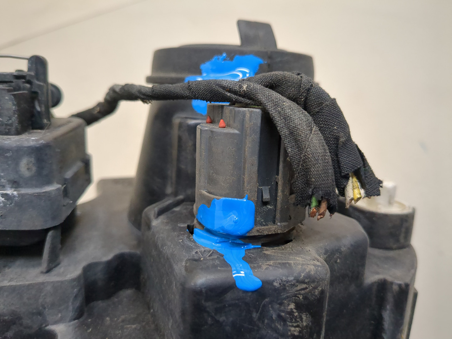 Фара правая