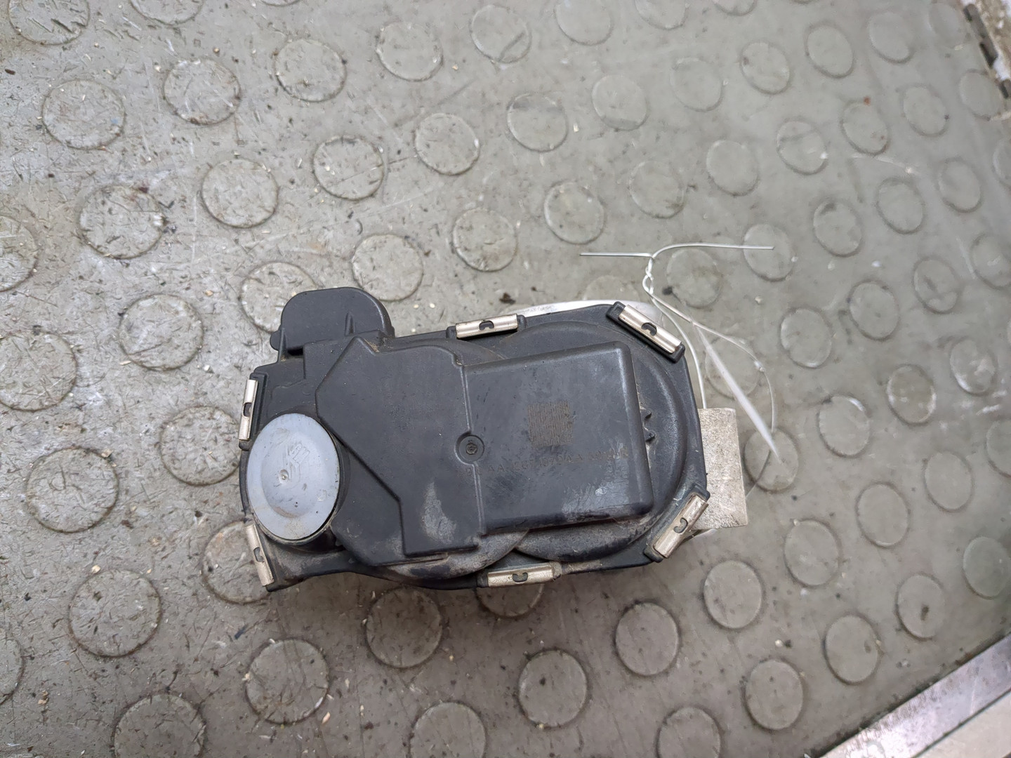 Заслонка дроссельная электрическая