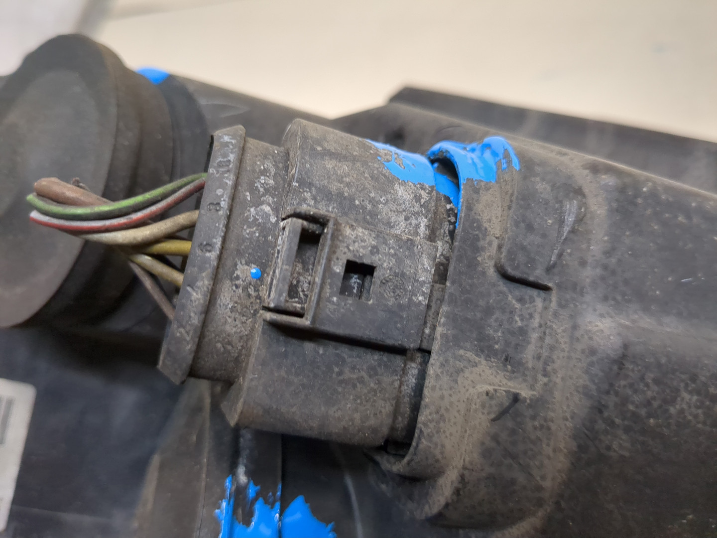 Фара правая