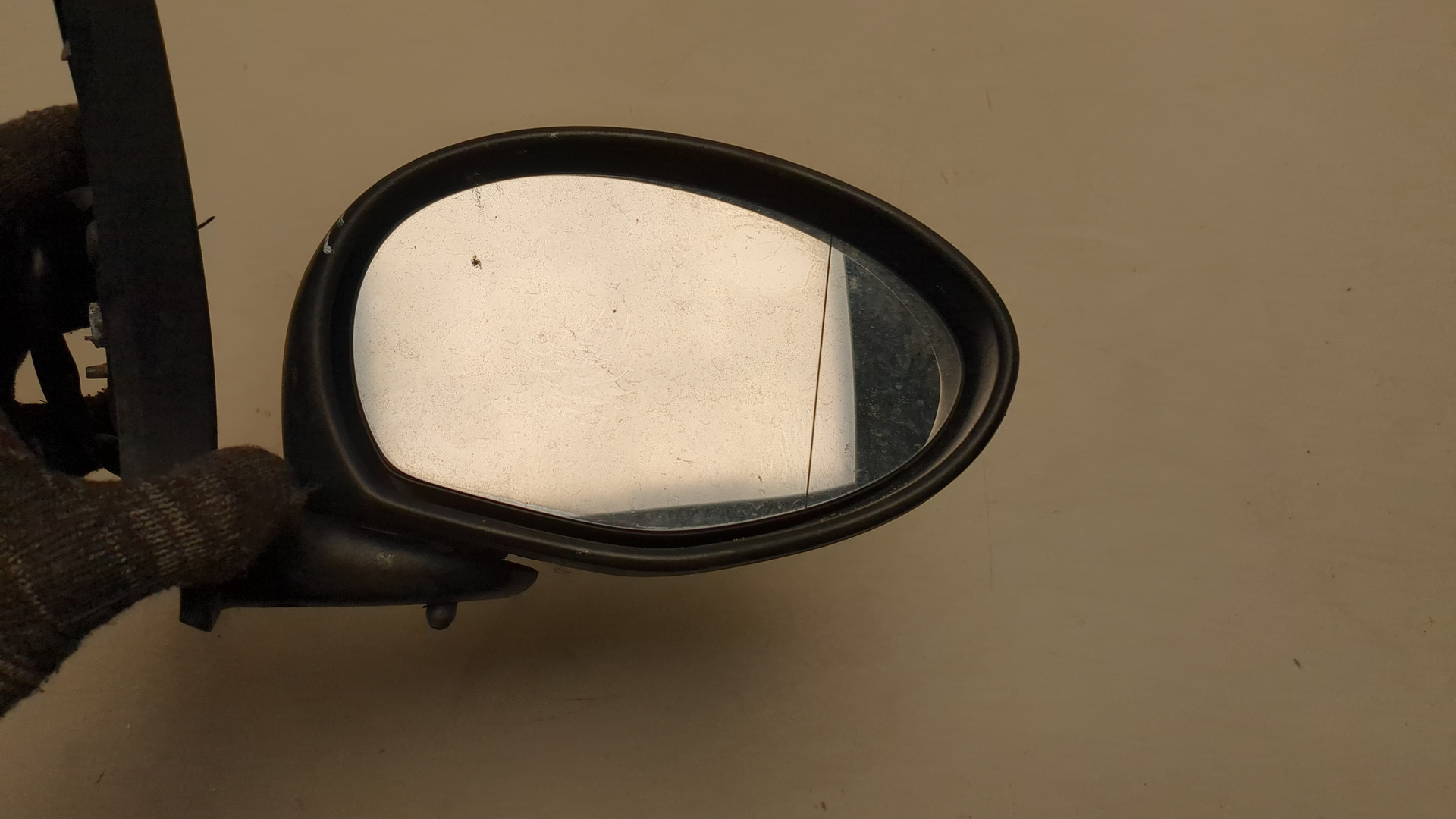 Зеркало правое электрическое