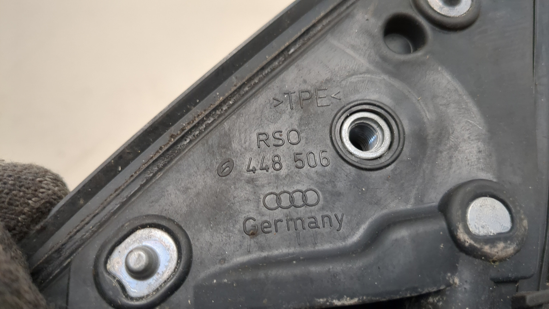 Зеркало правое электрическое