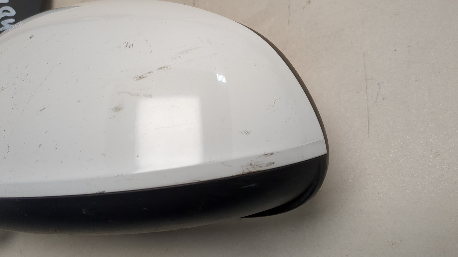 Зеркало левое электрическое