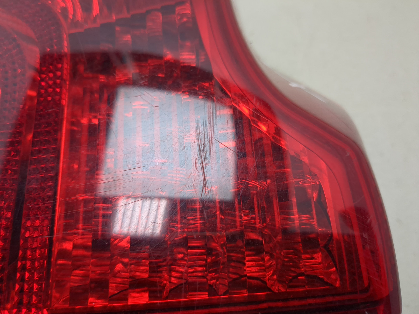 Фонарь задний левый