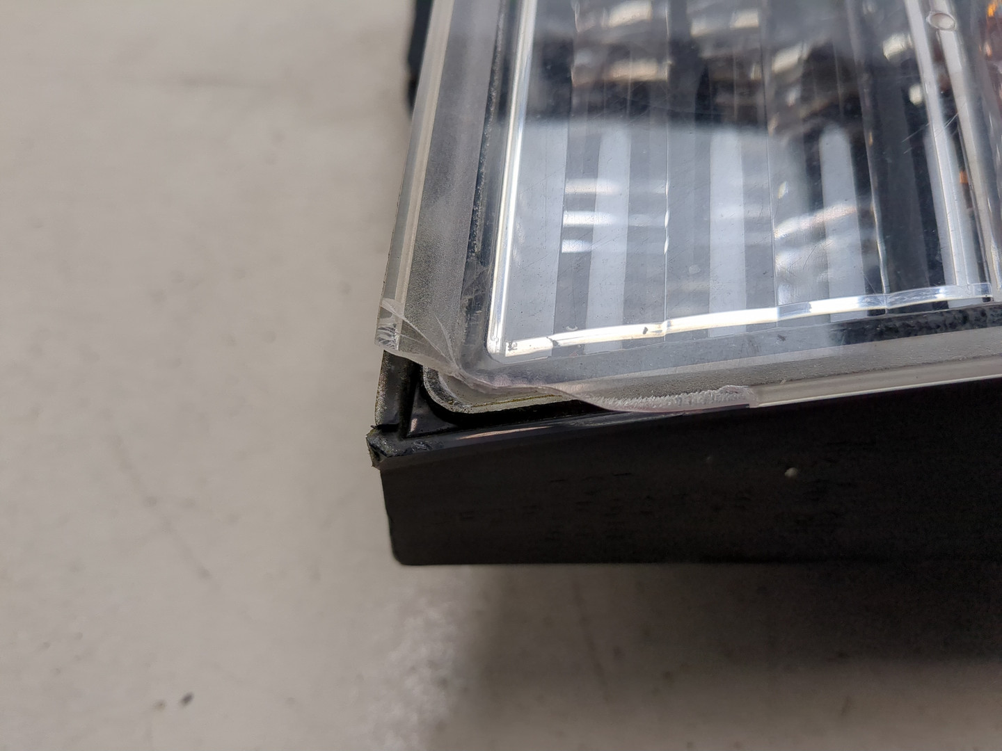 Фонарь задний левый