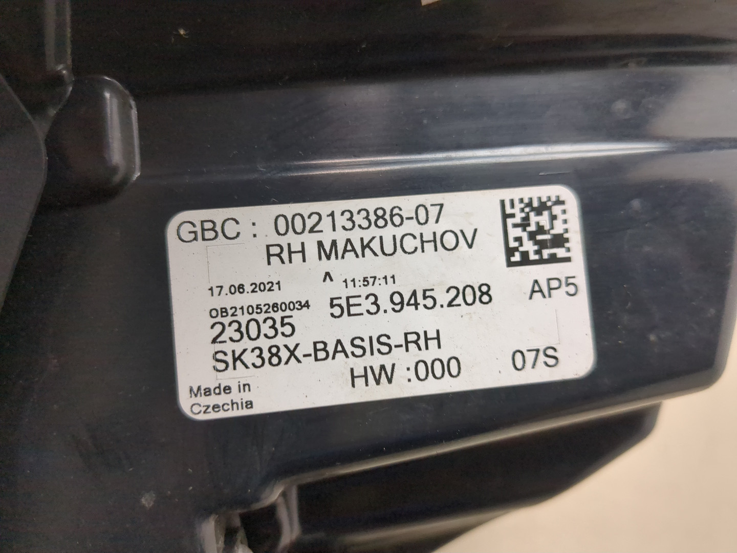 Фонарь задний правый