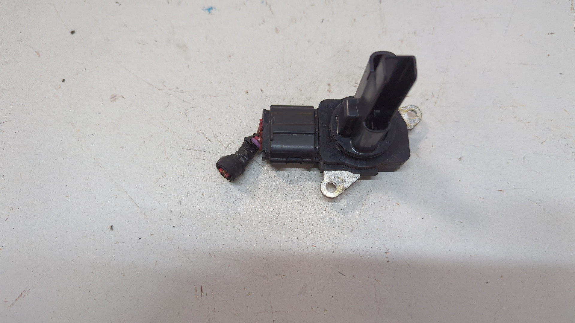 Расходомер воздуха (ДМРВ)