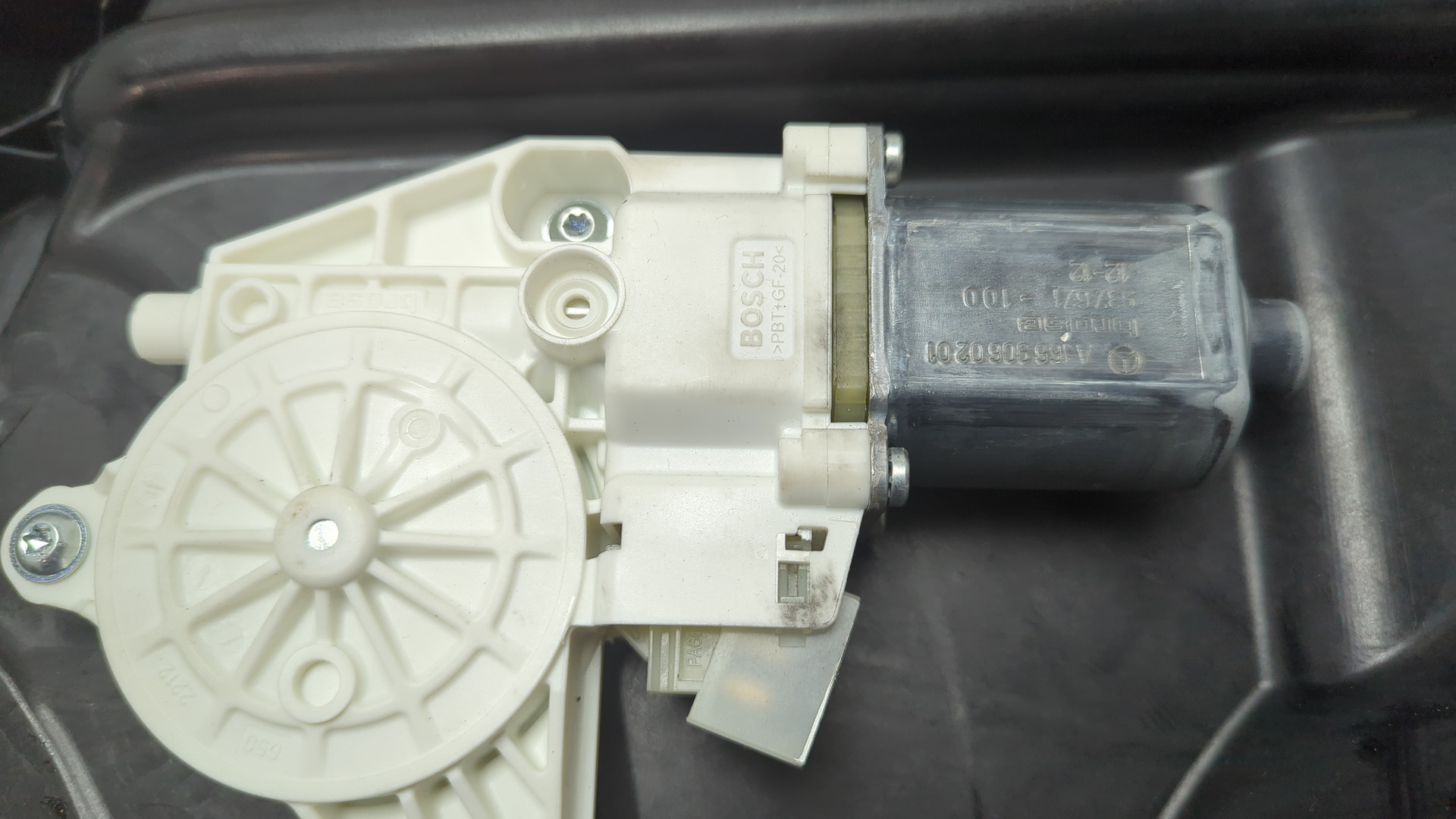 Стеклоподъемник электр. передний левый