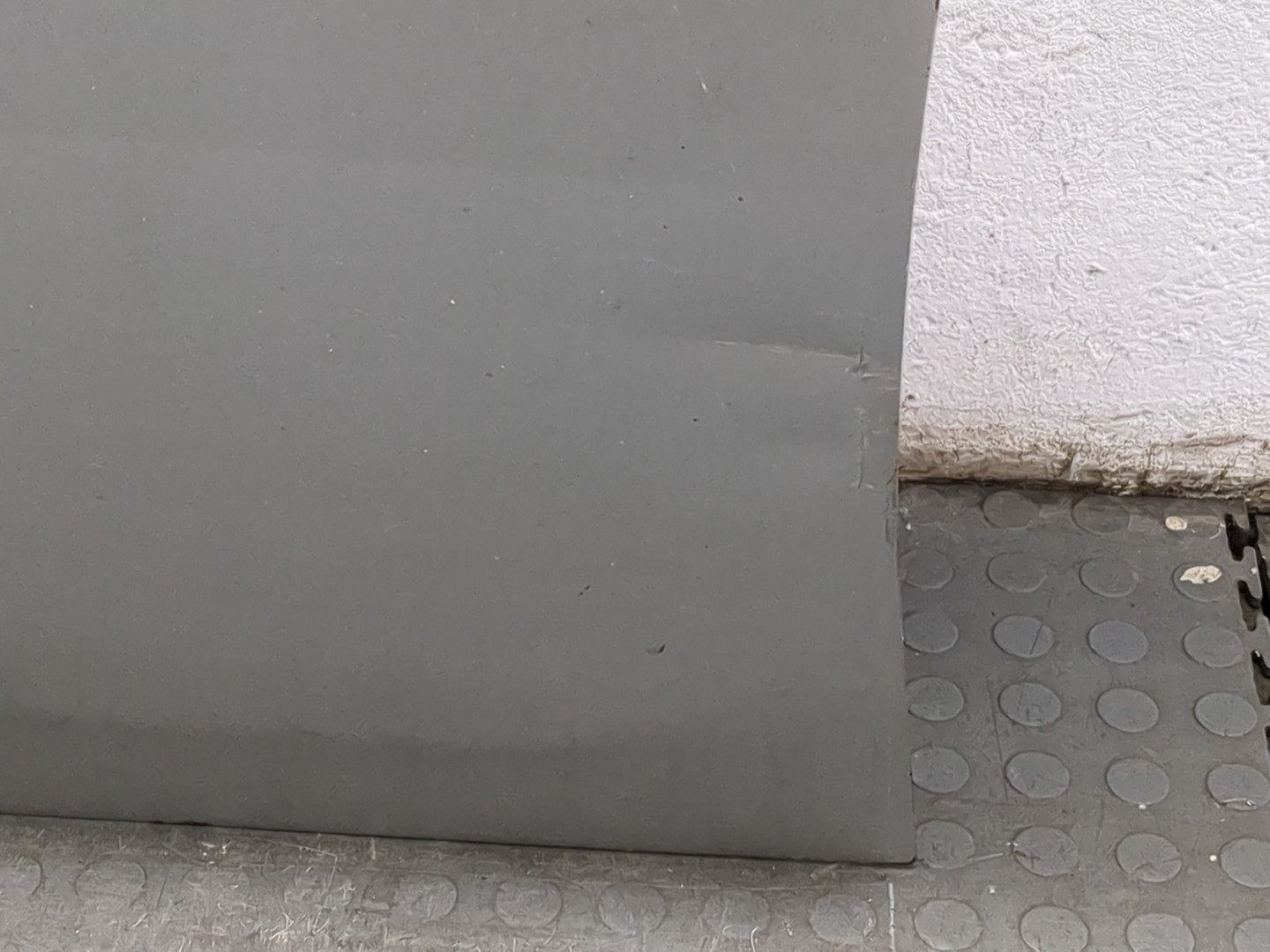 Дверь передняя левая