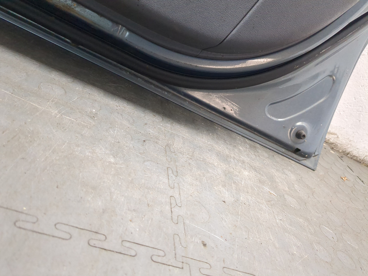 Дверь передняя правая