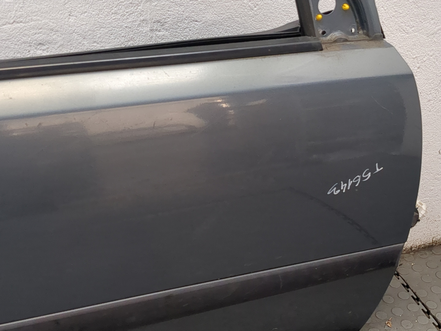 Дверь передняя правая