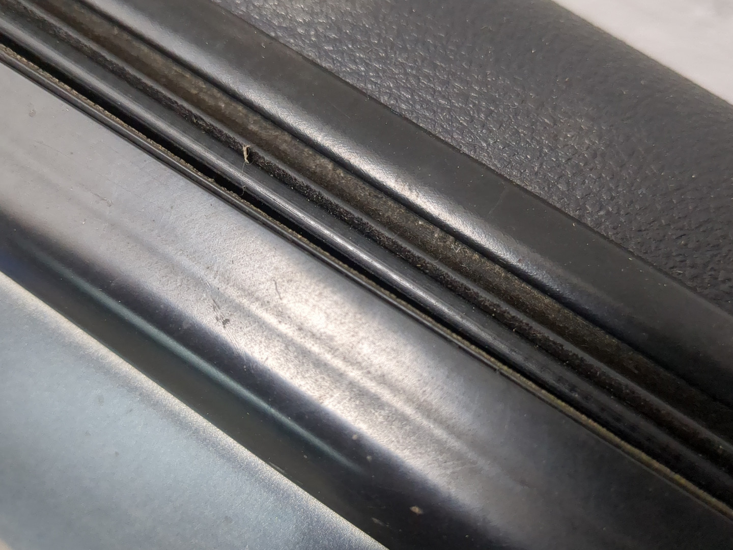 Дверь передняя правая