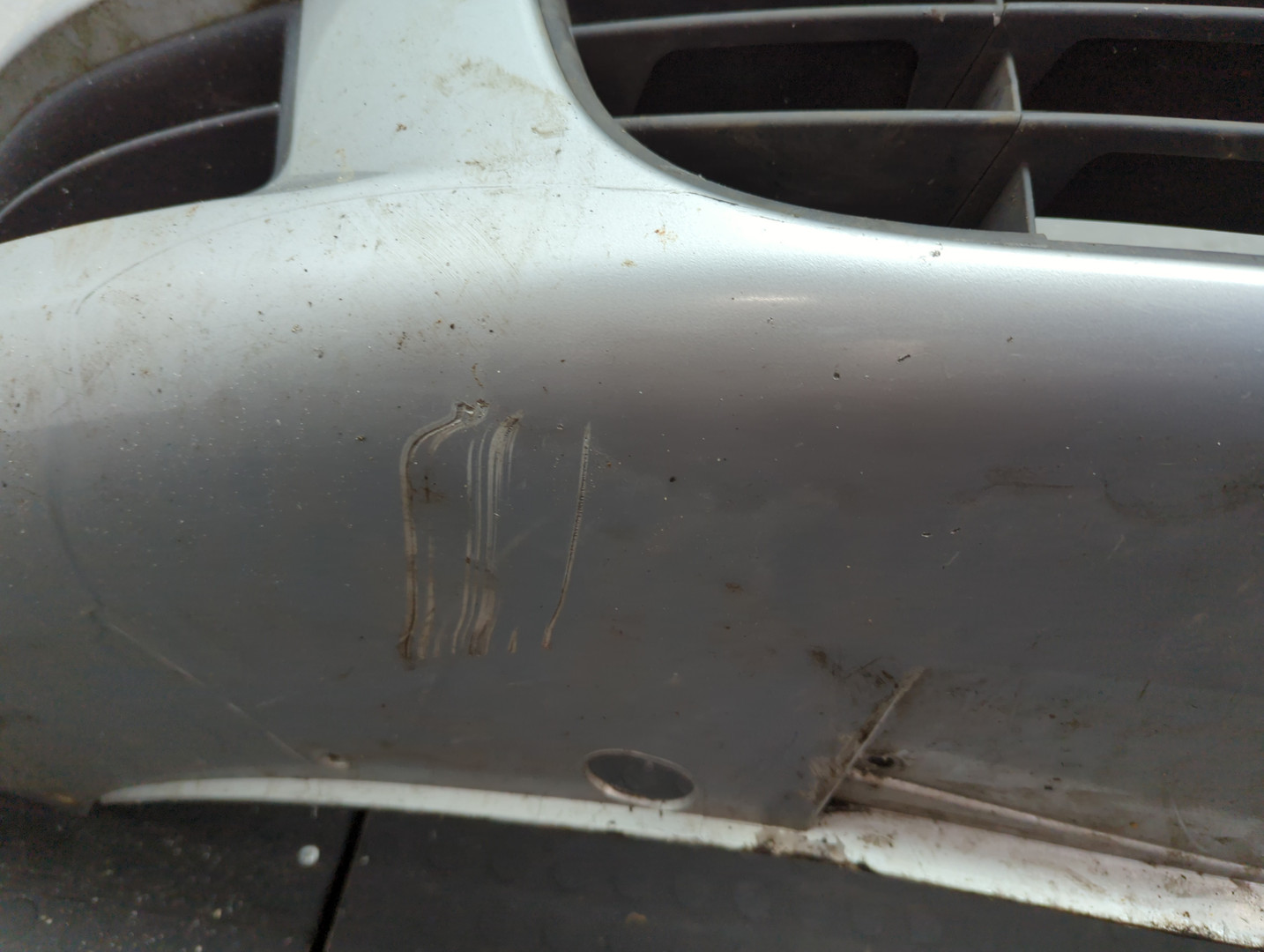 Бампер передний