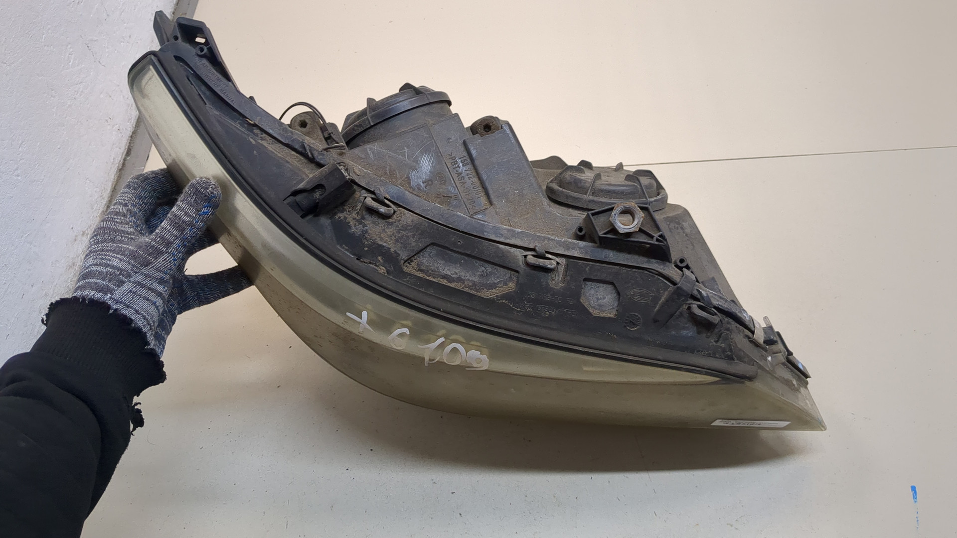 Фара правая