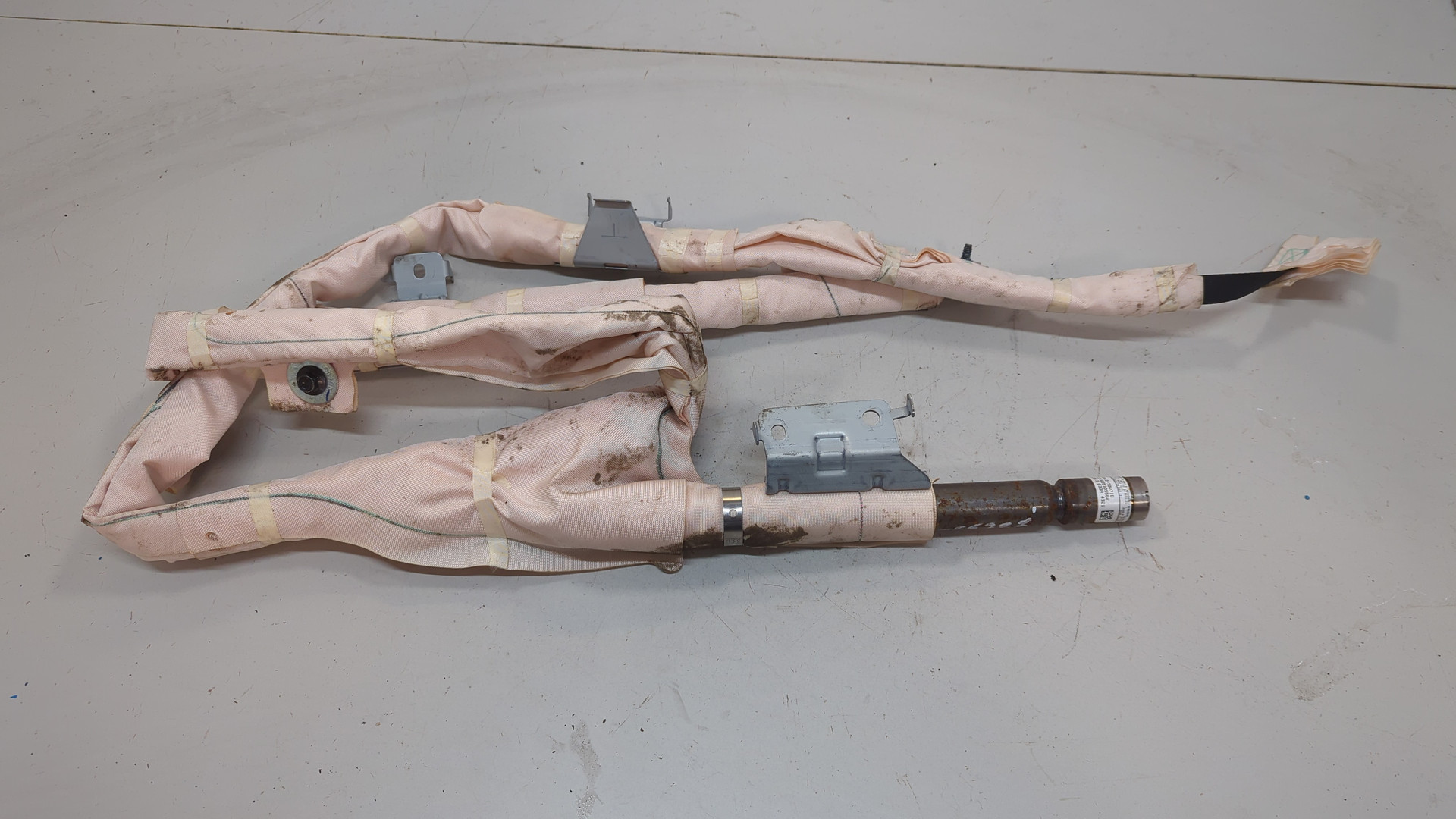 Подушка безопасности боковая (шторка)