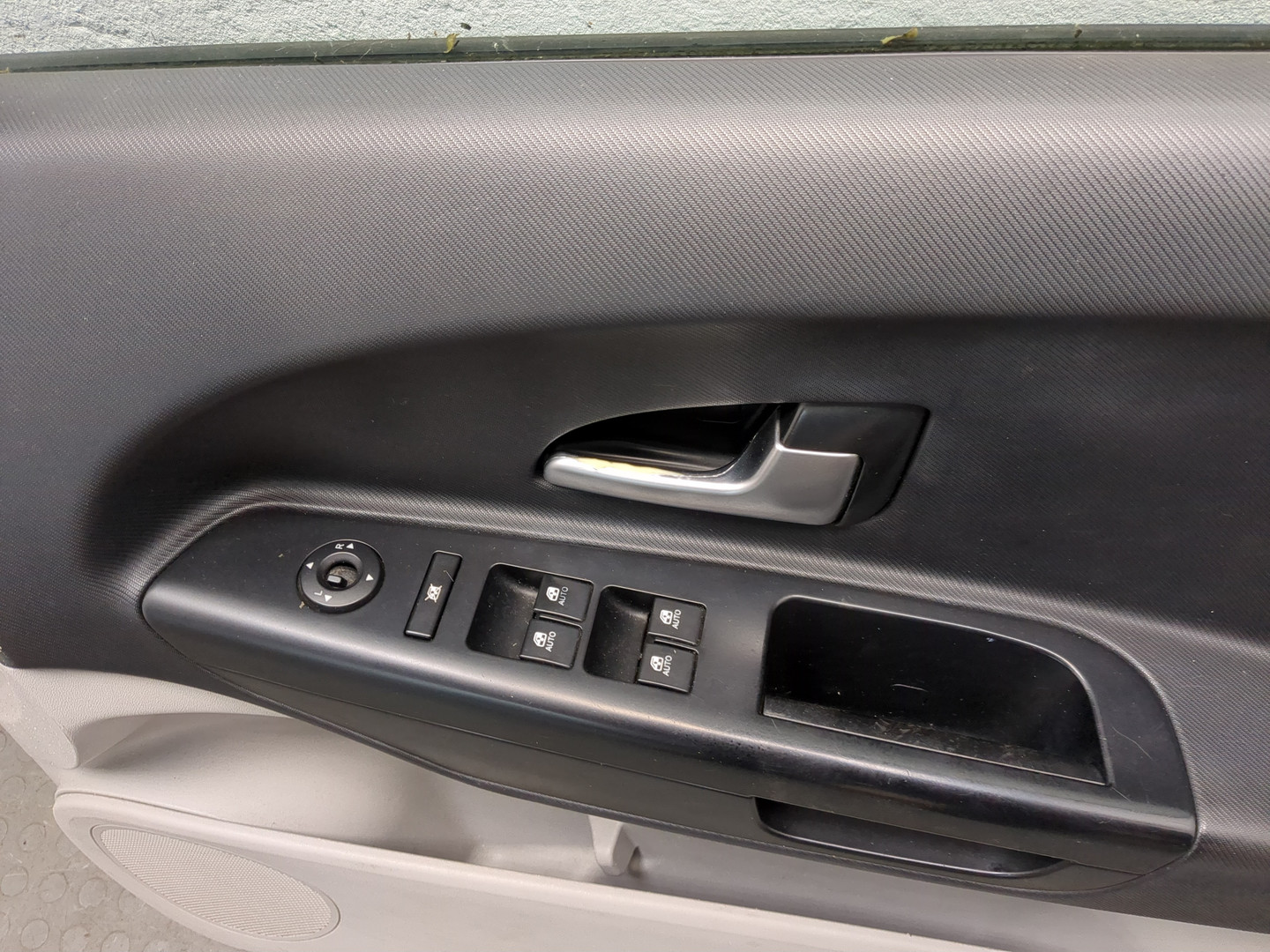 Дверь передняя правая