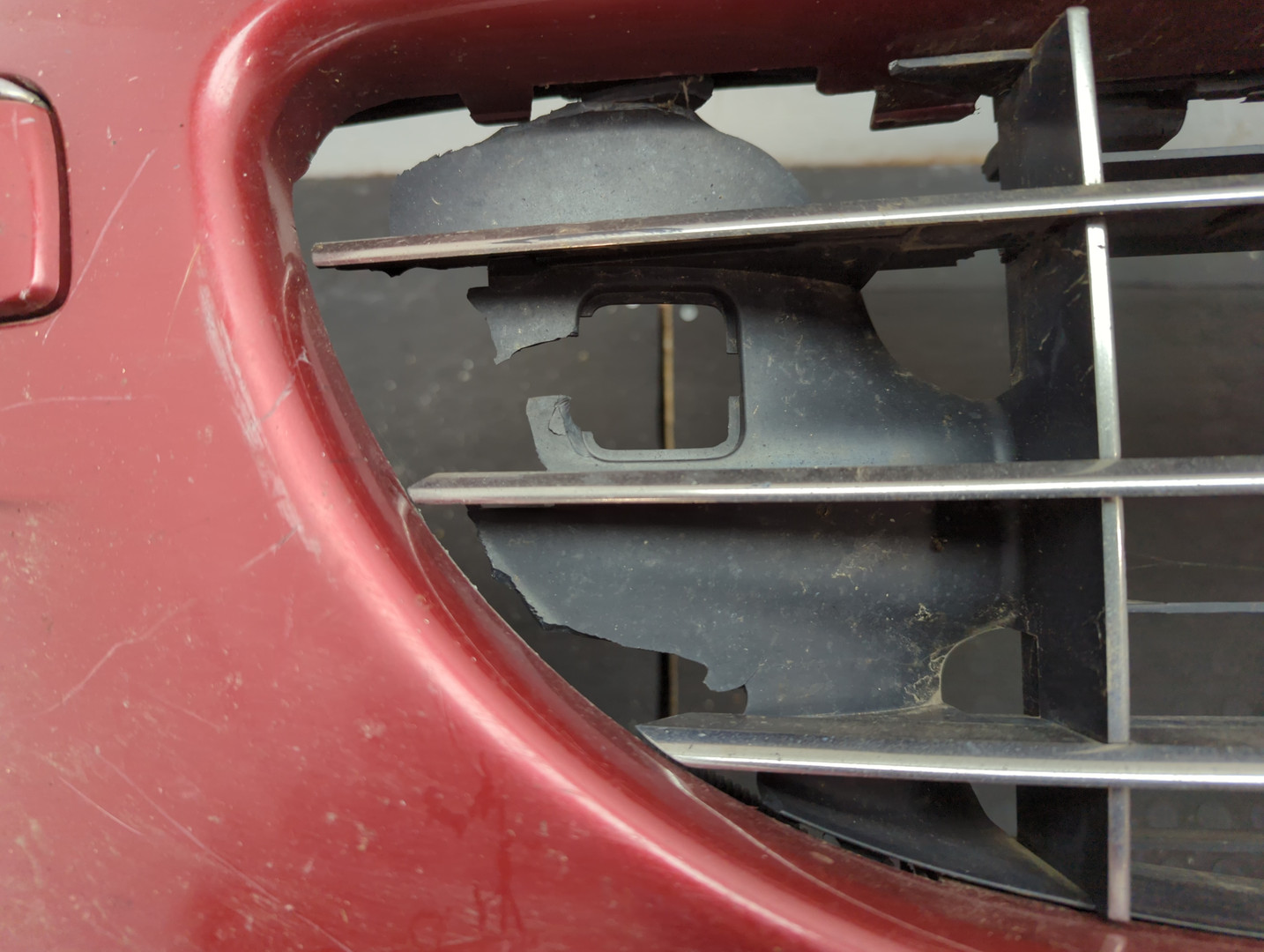 Бампер передний