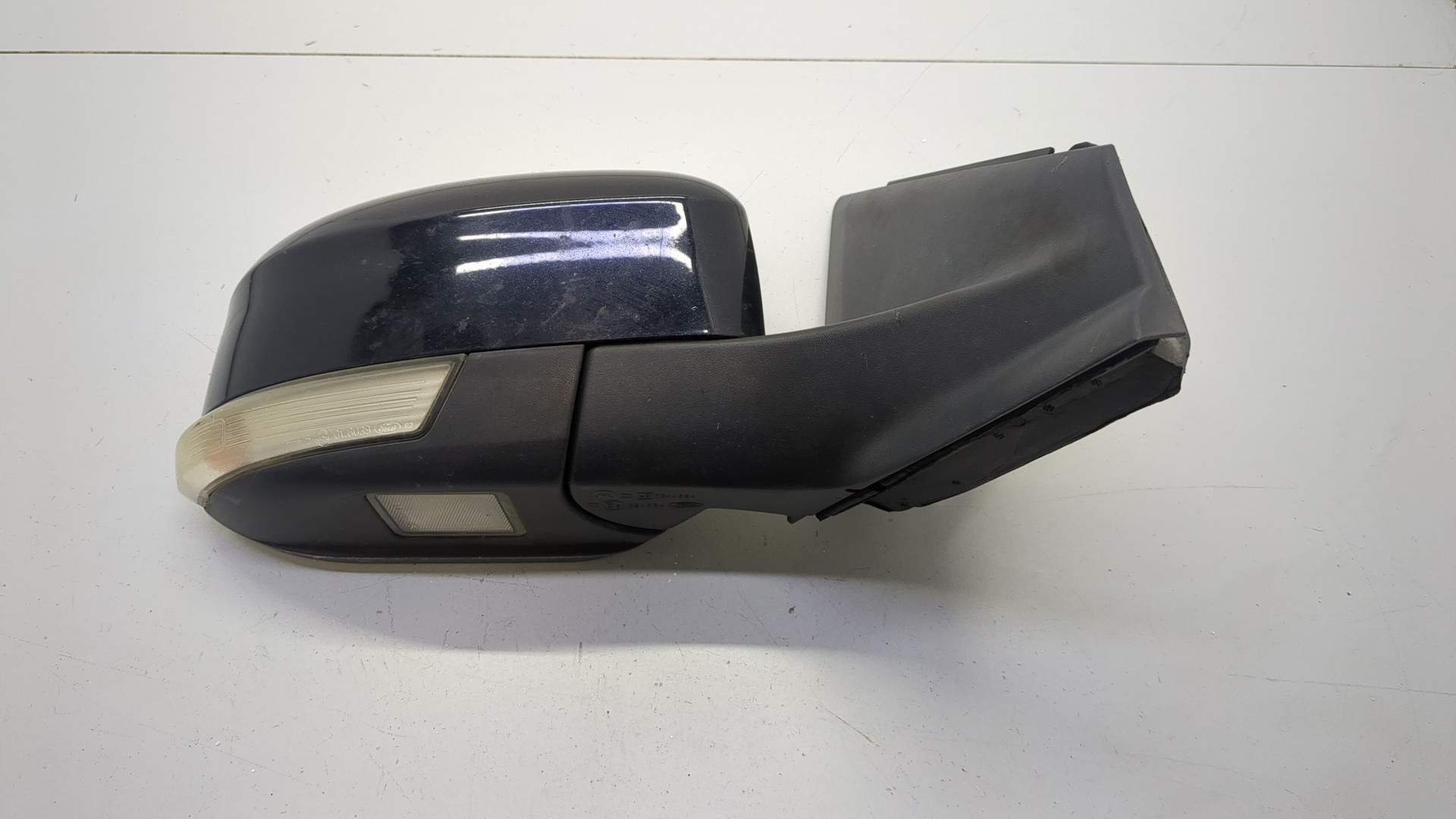 Зеркало правое электрическое