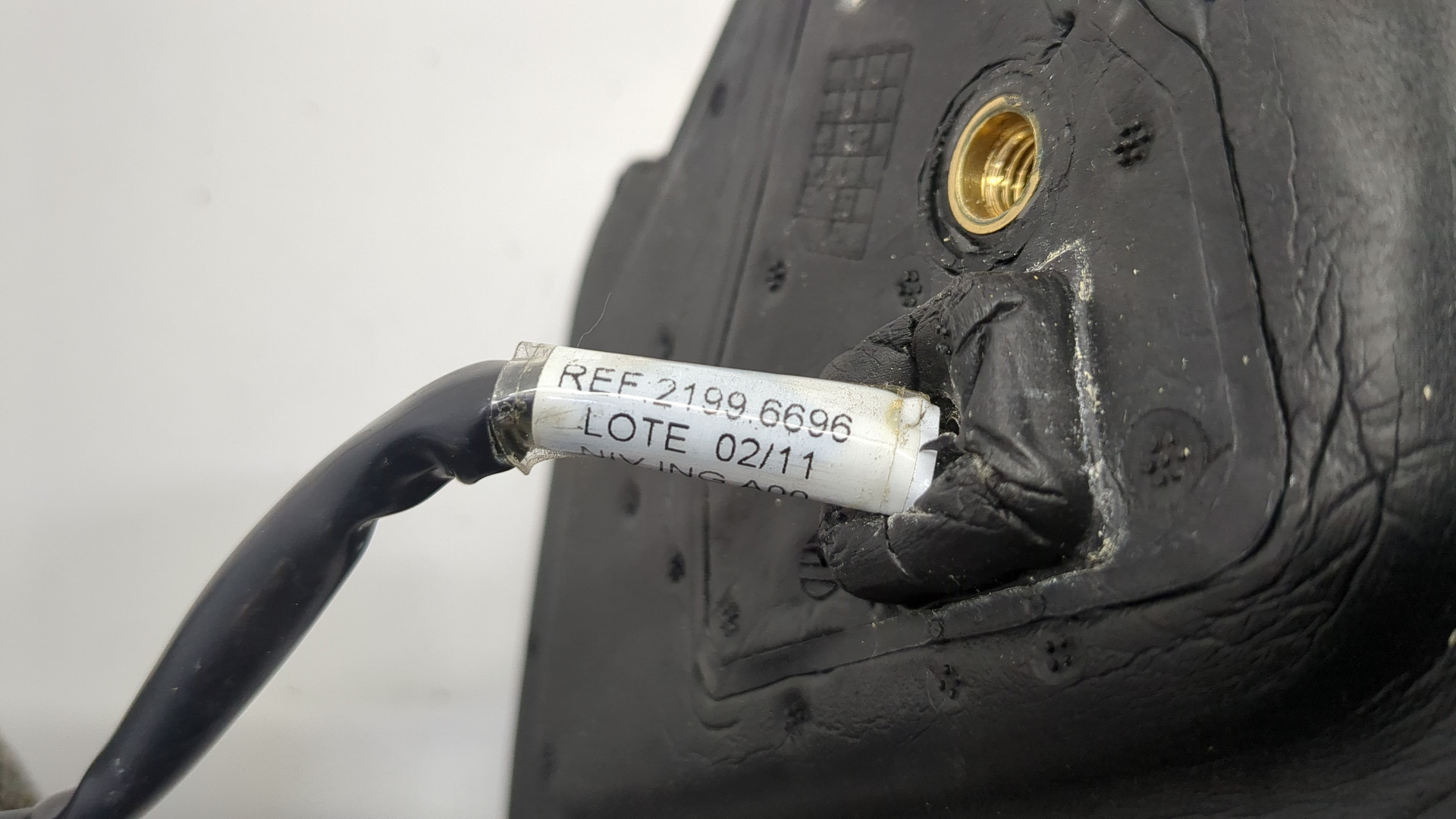 Зеркало правое электрическое