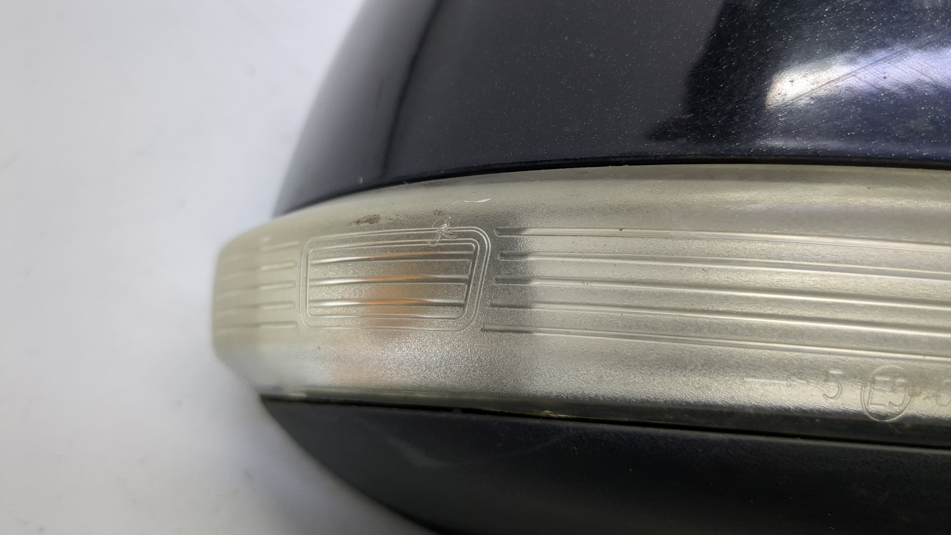 Зеркало правое электрическое