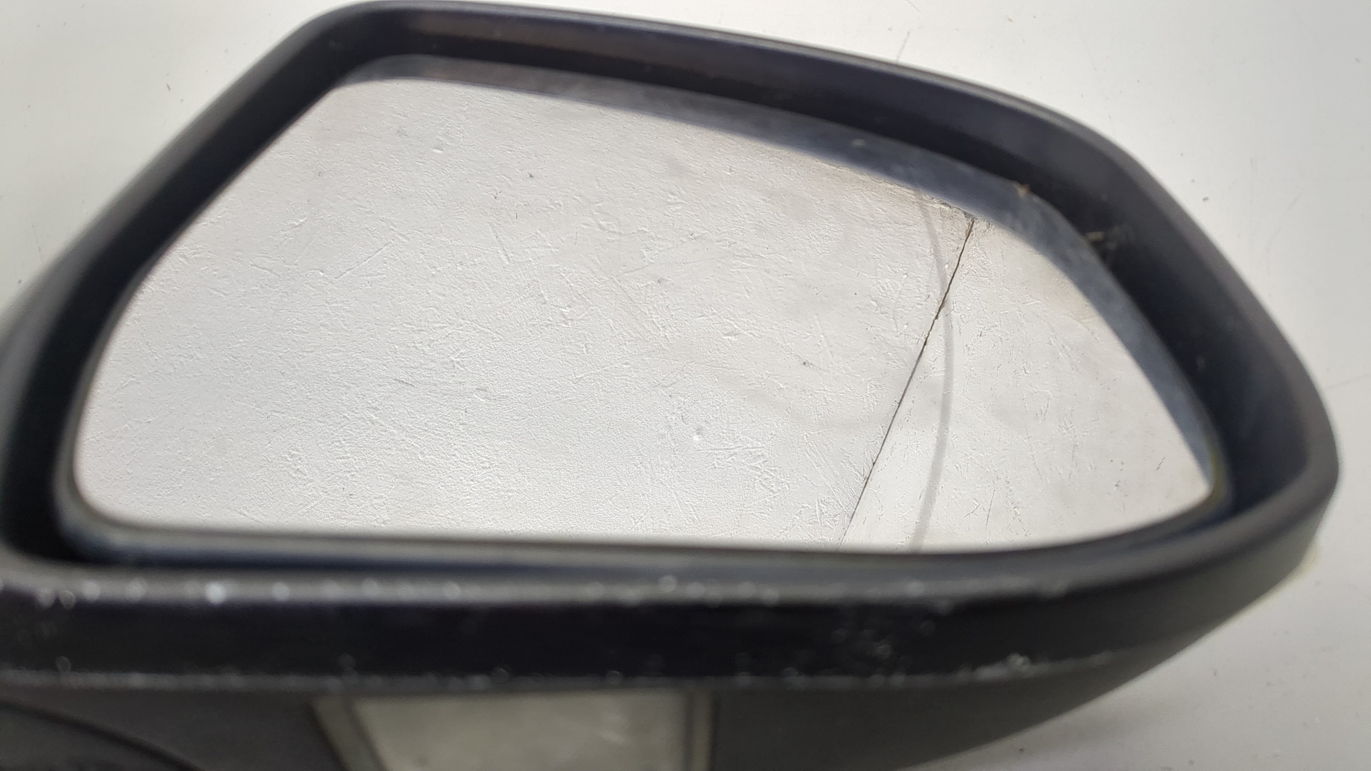 Зеркало правое электрическое