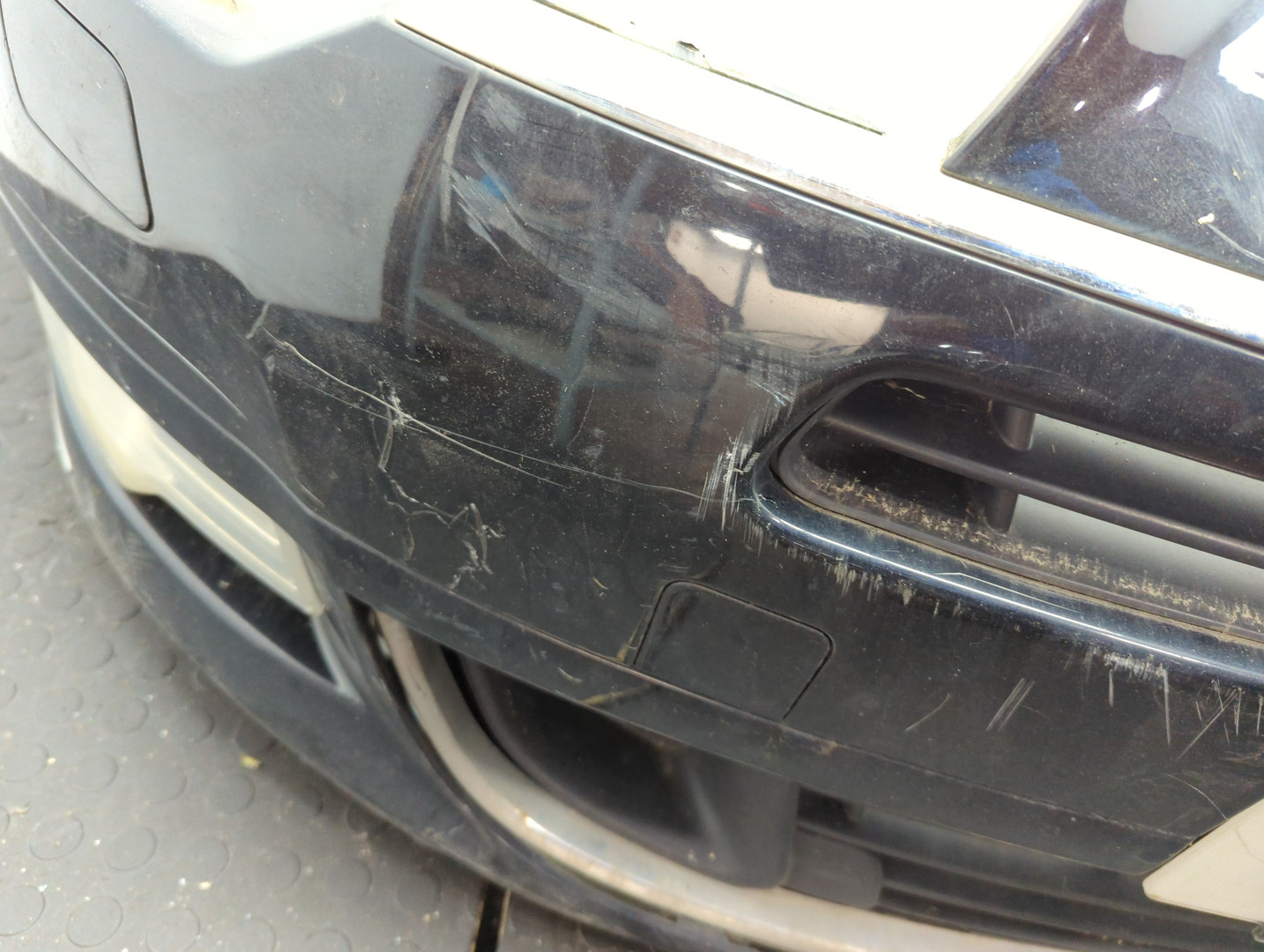 Бампер передний