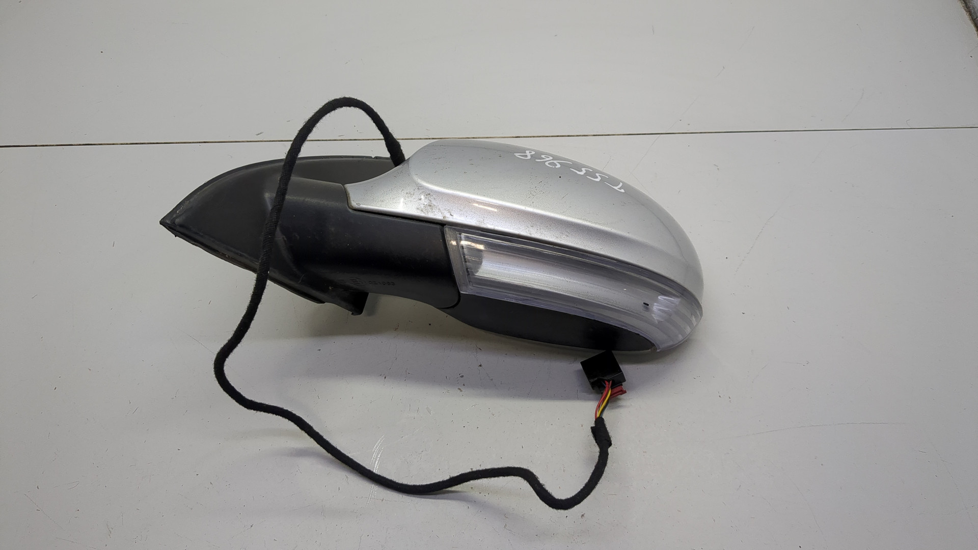 Зеркало левое электрическое