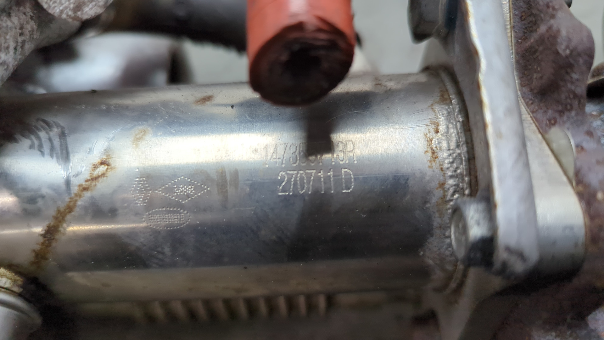 Клапан рециркуляции выхлопных газов (EGR)