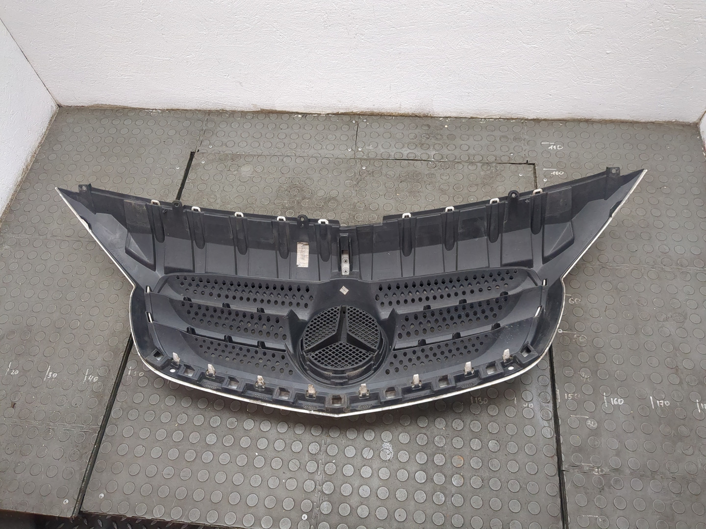 Решетка радиатора