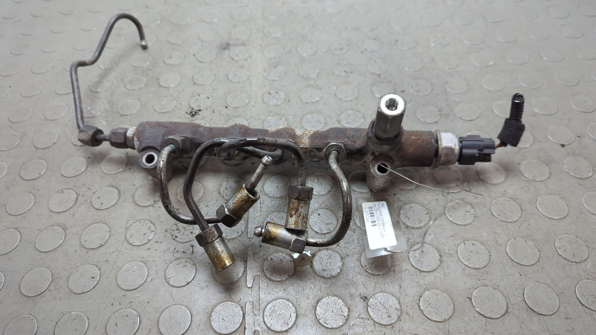 Рейка топливная (рампа)