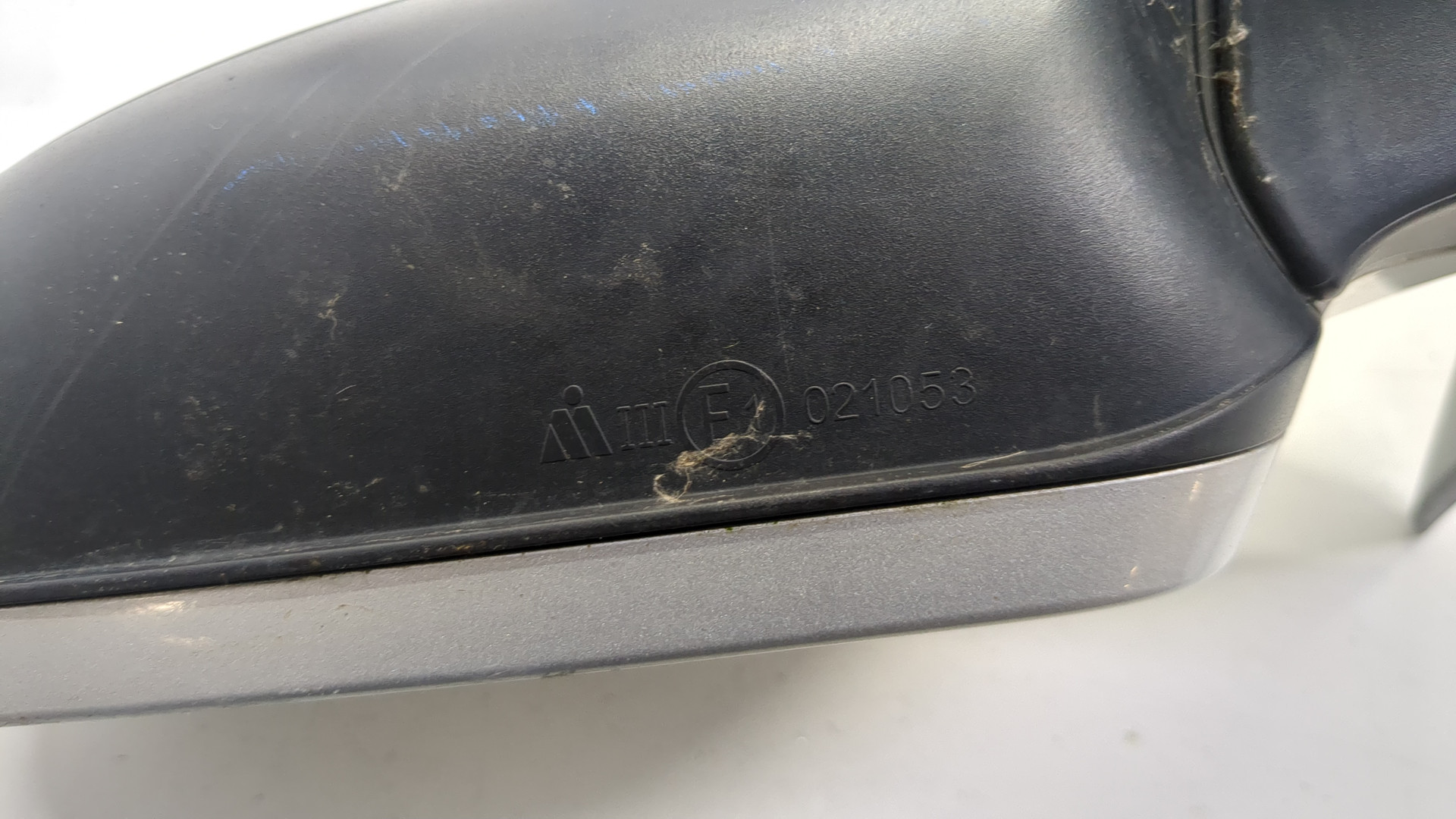 Зеркало правое электрическое