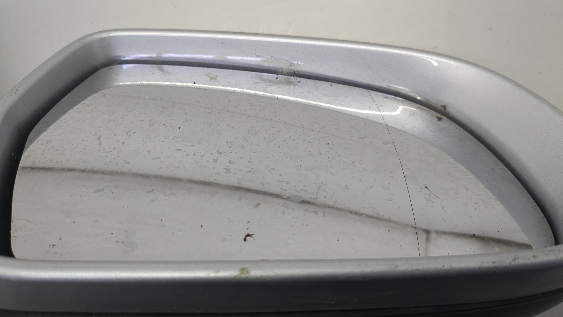 Зеркало правое электрическое