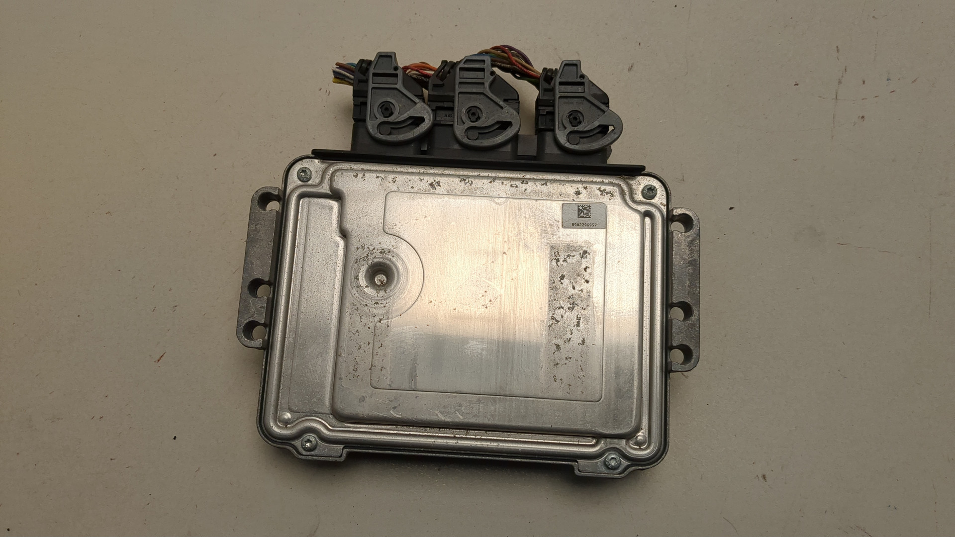 Блок управления двигателем