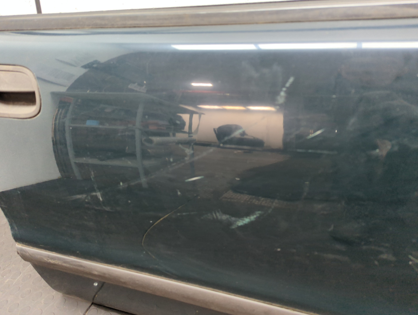 Дверь передняя правая