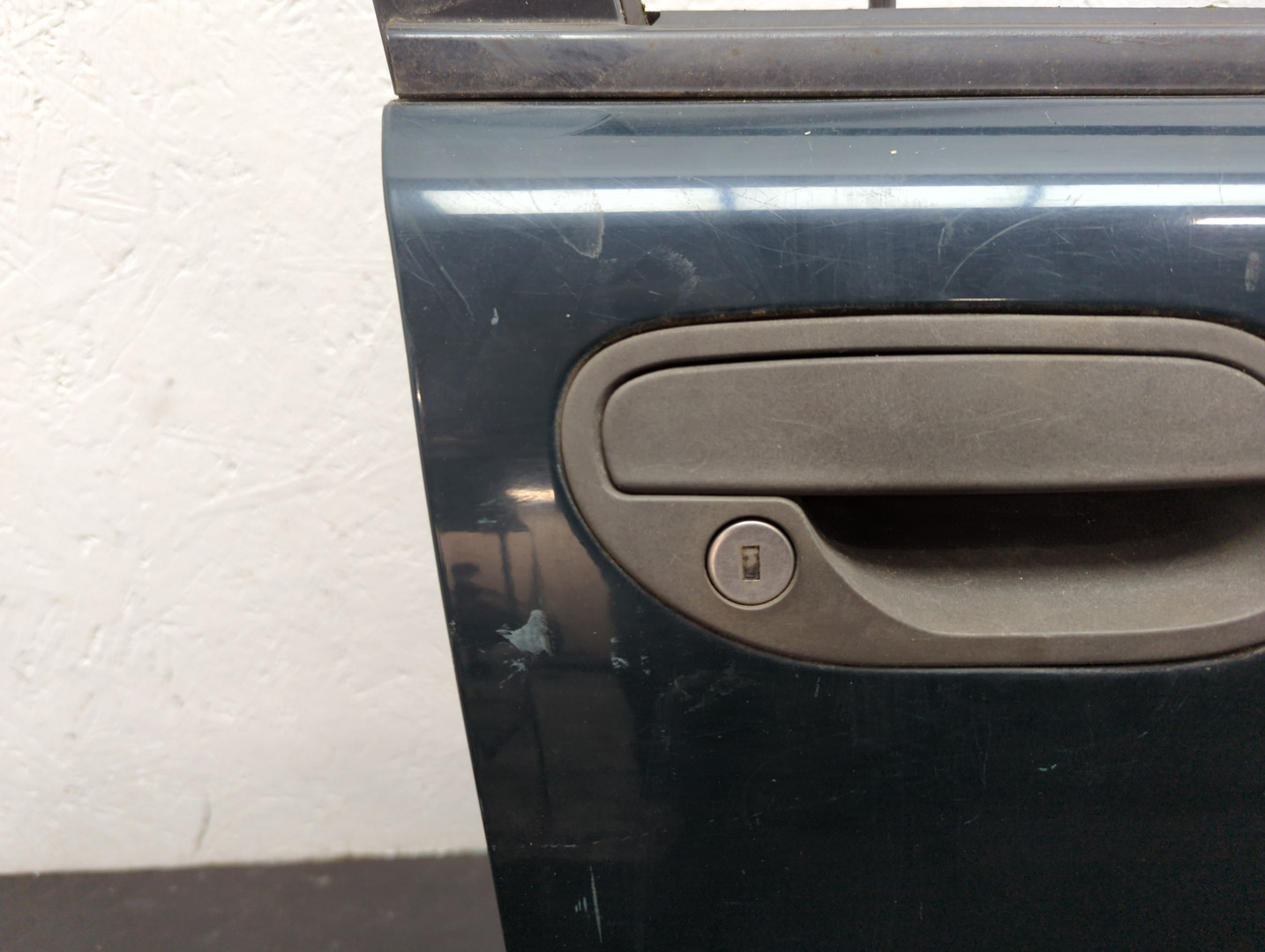 Дверь передняя правая