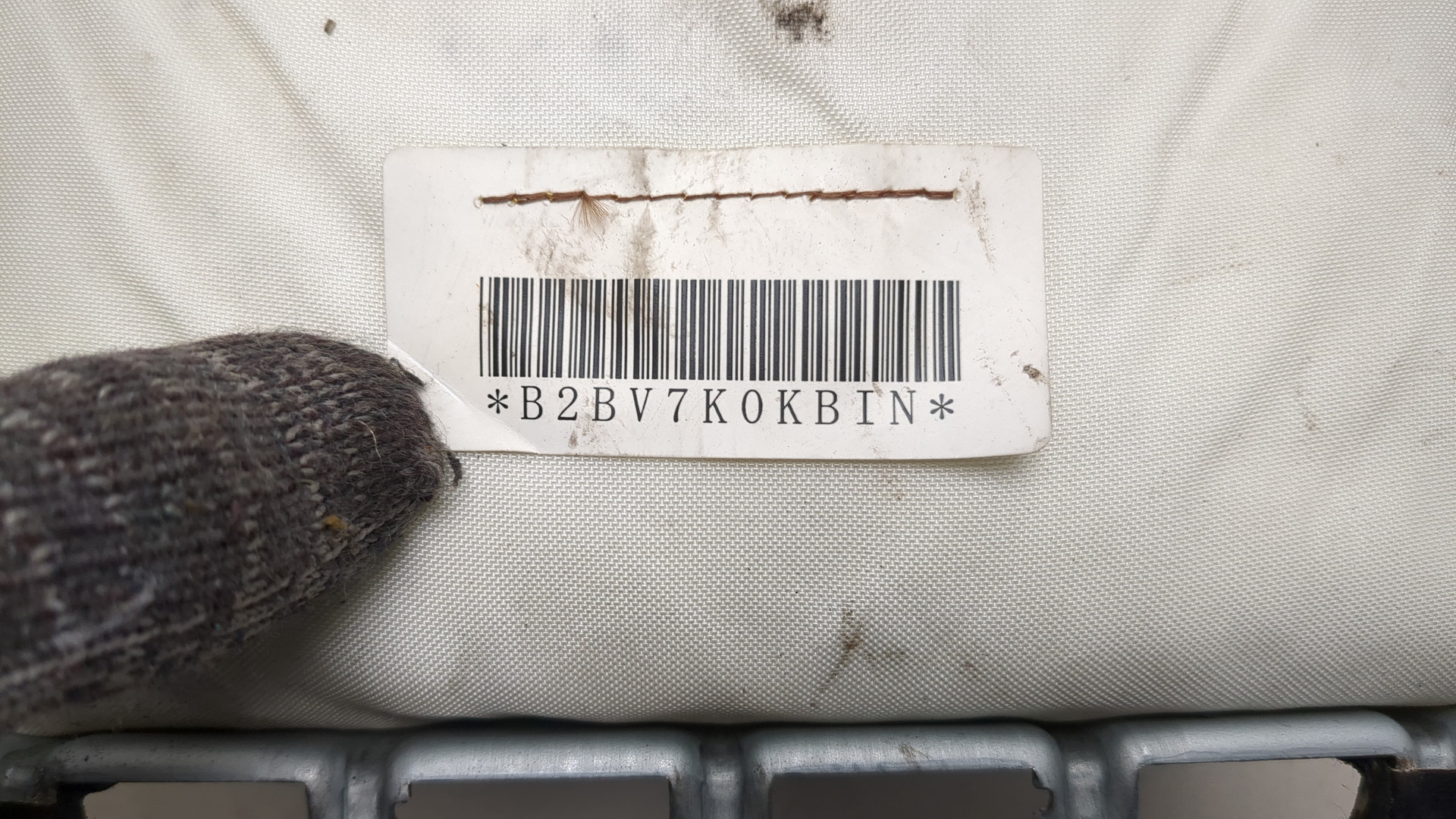 Подушка безопасности пассажирская (в торпедо)