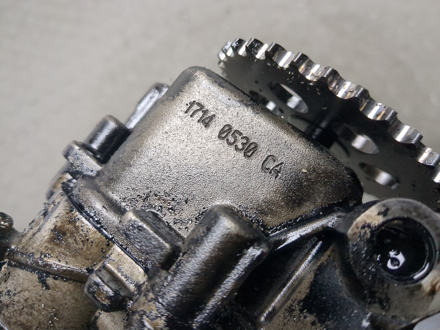 Насос масляный