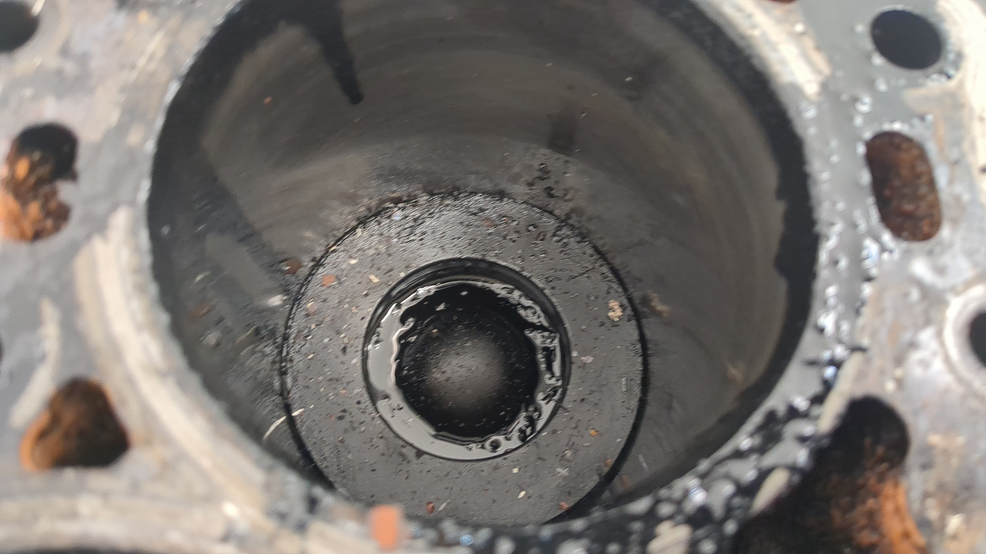 Блок двигателя