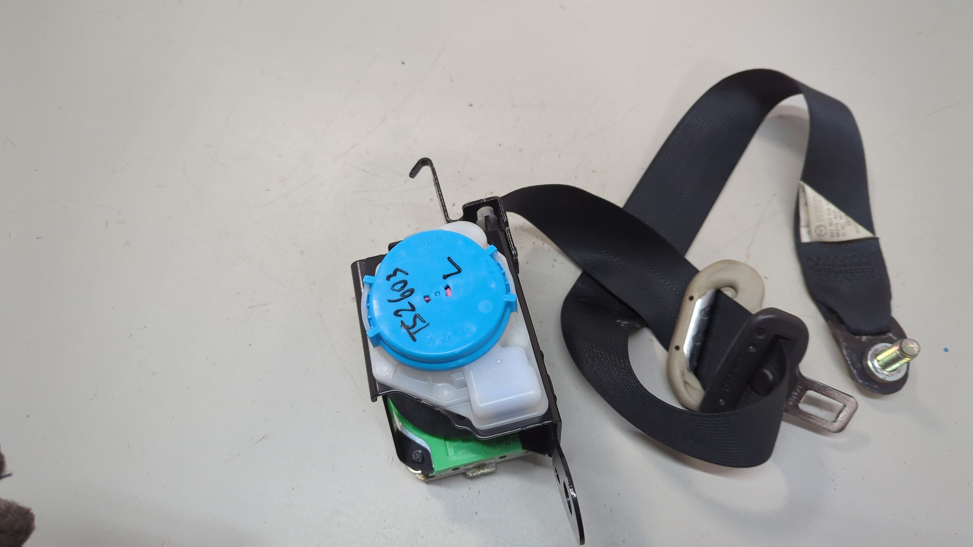 Ремень безопасности