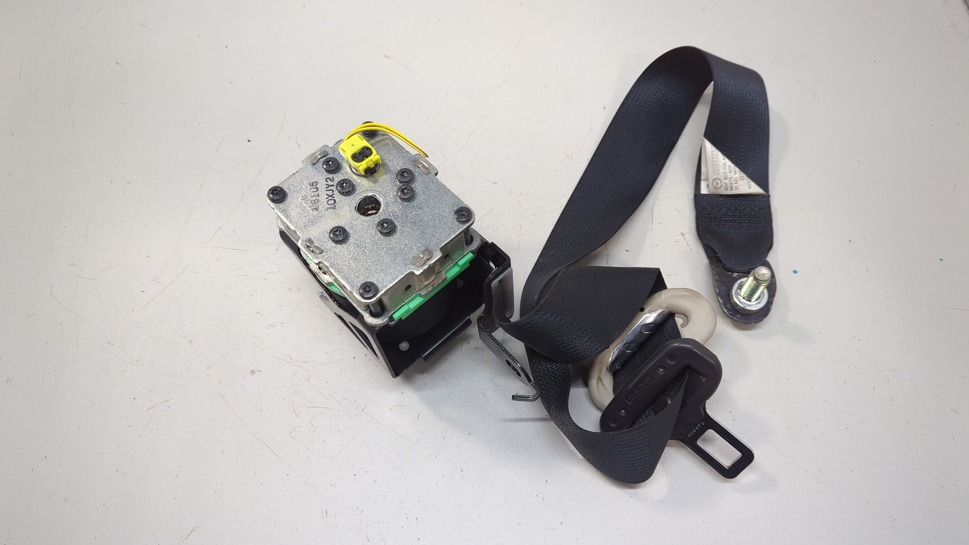 Ремень безопасности