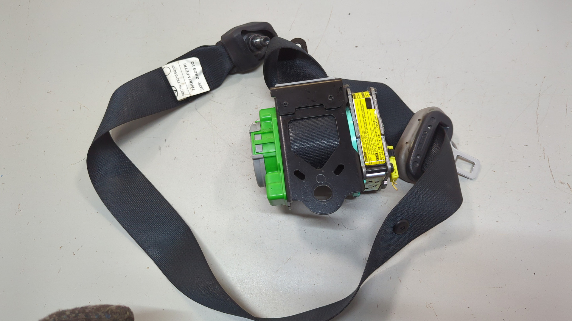 Ремень безопасности