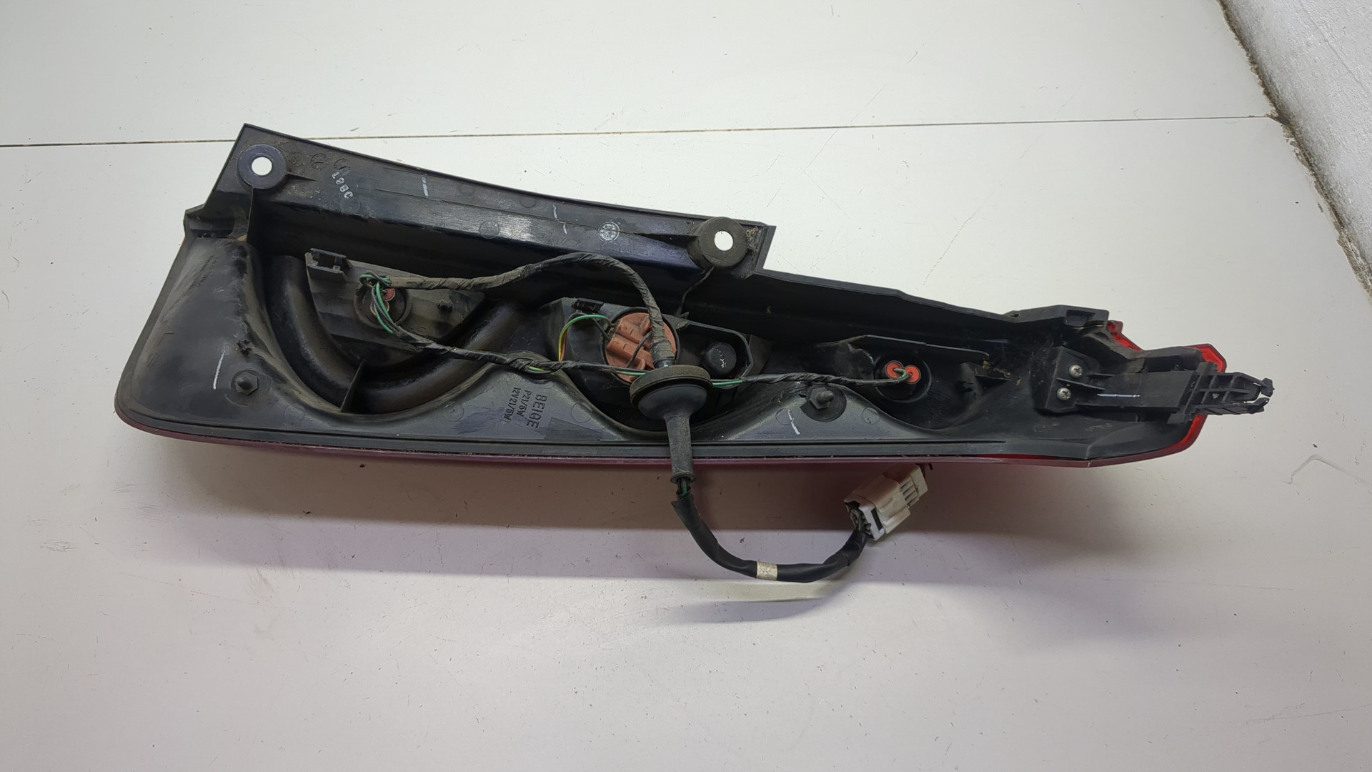 Фонарь задний левый