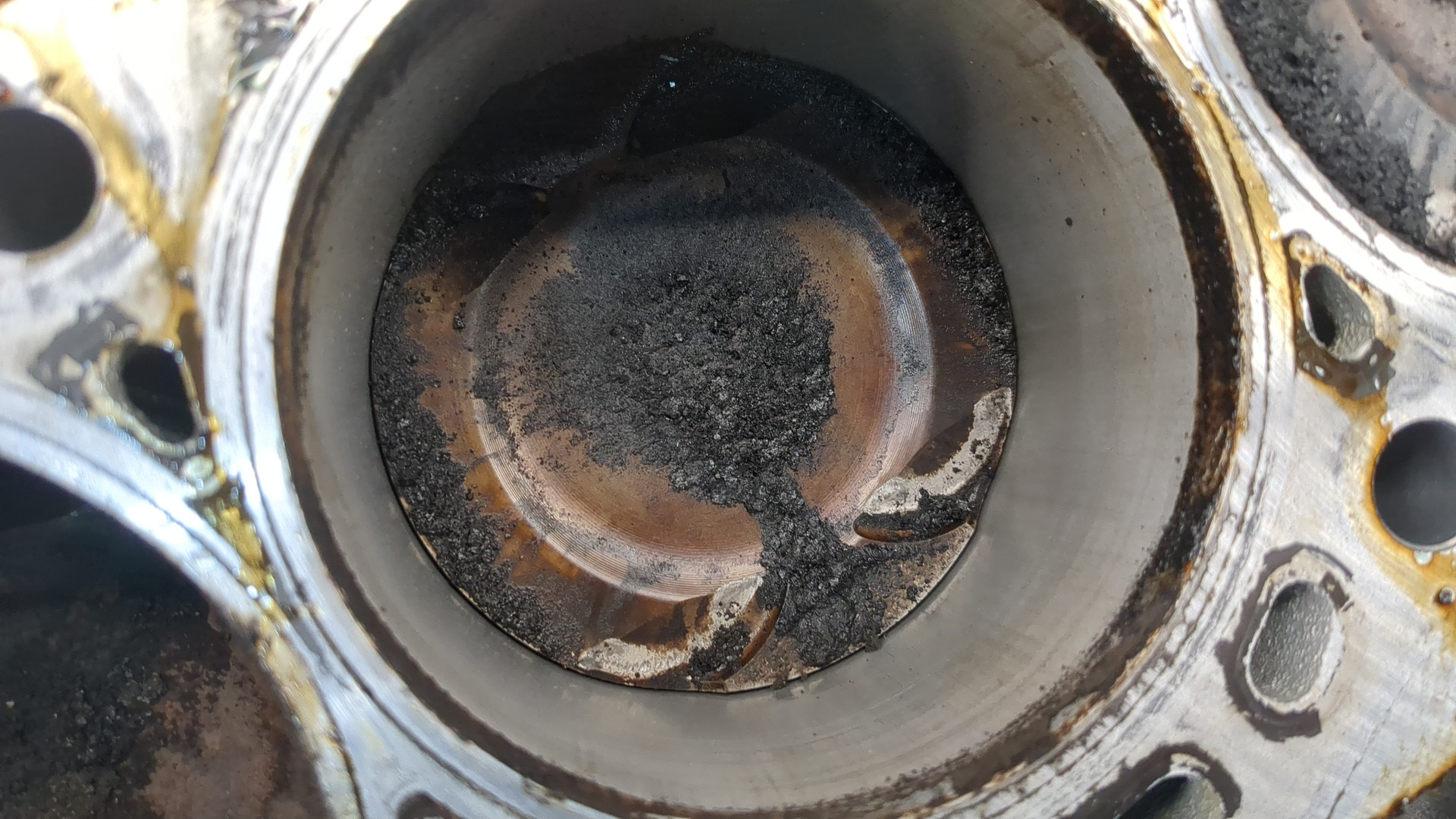 Блок двигателя