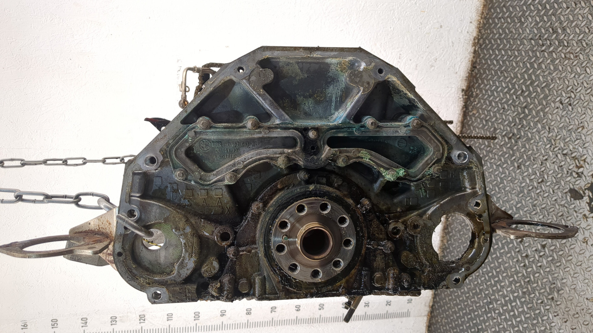 Блок двигателя