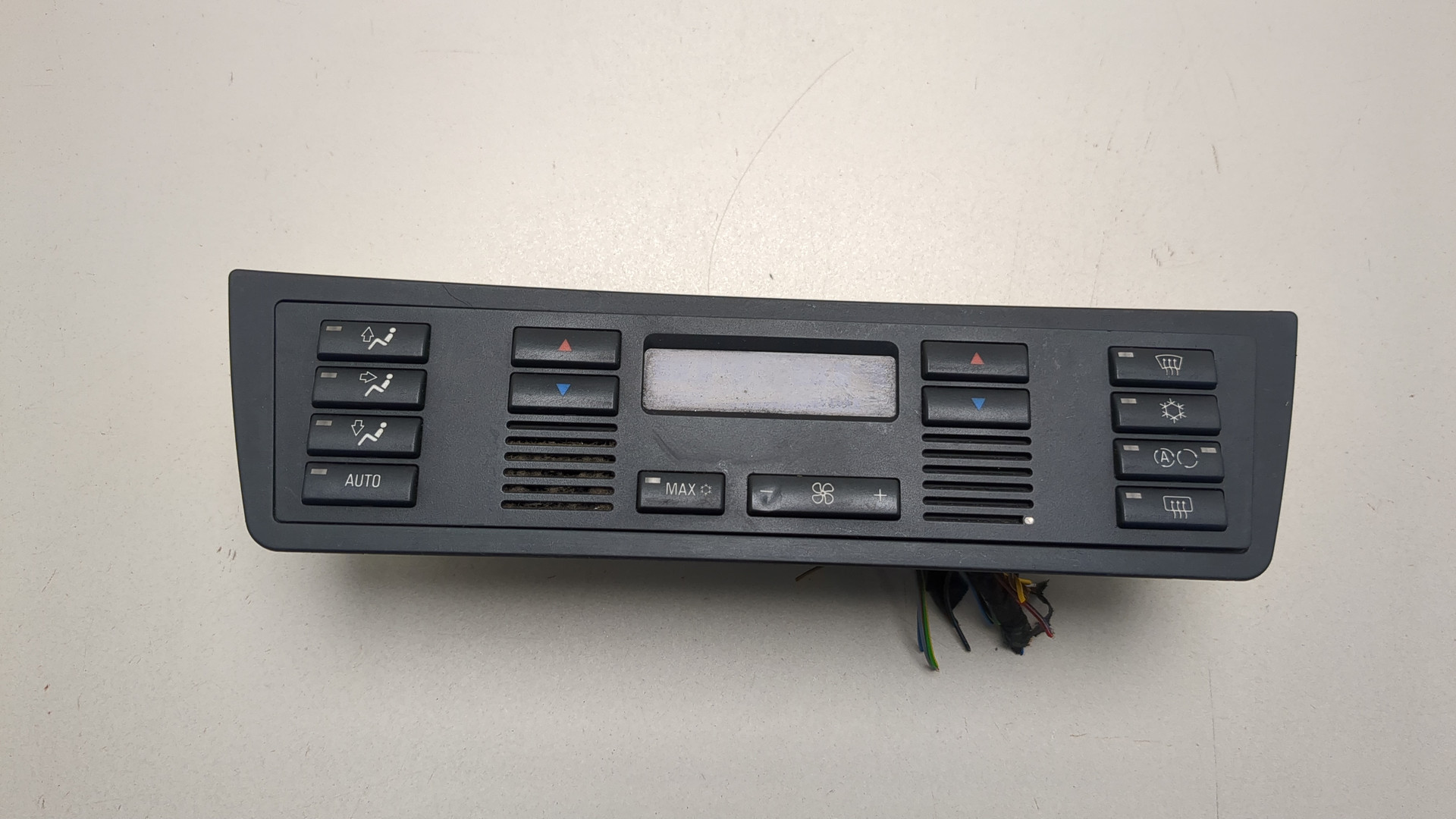 Переключатель отопителя