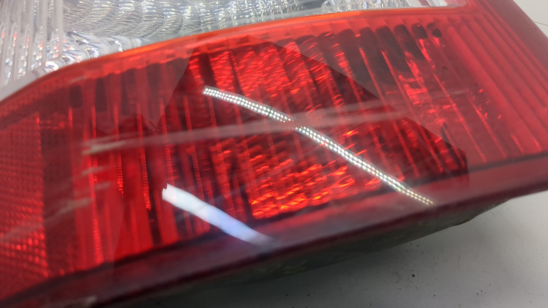 Фонарь задний правый