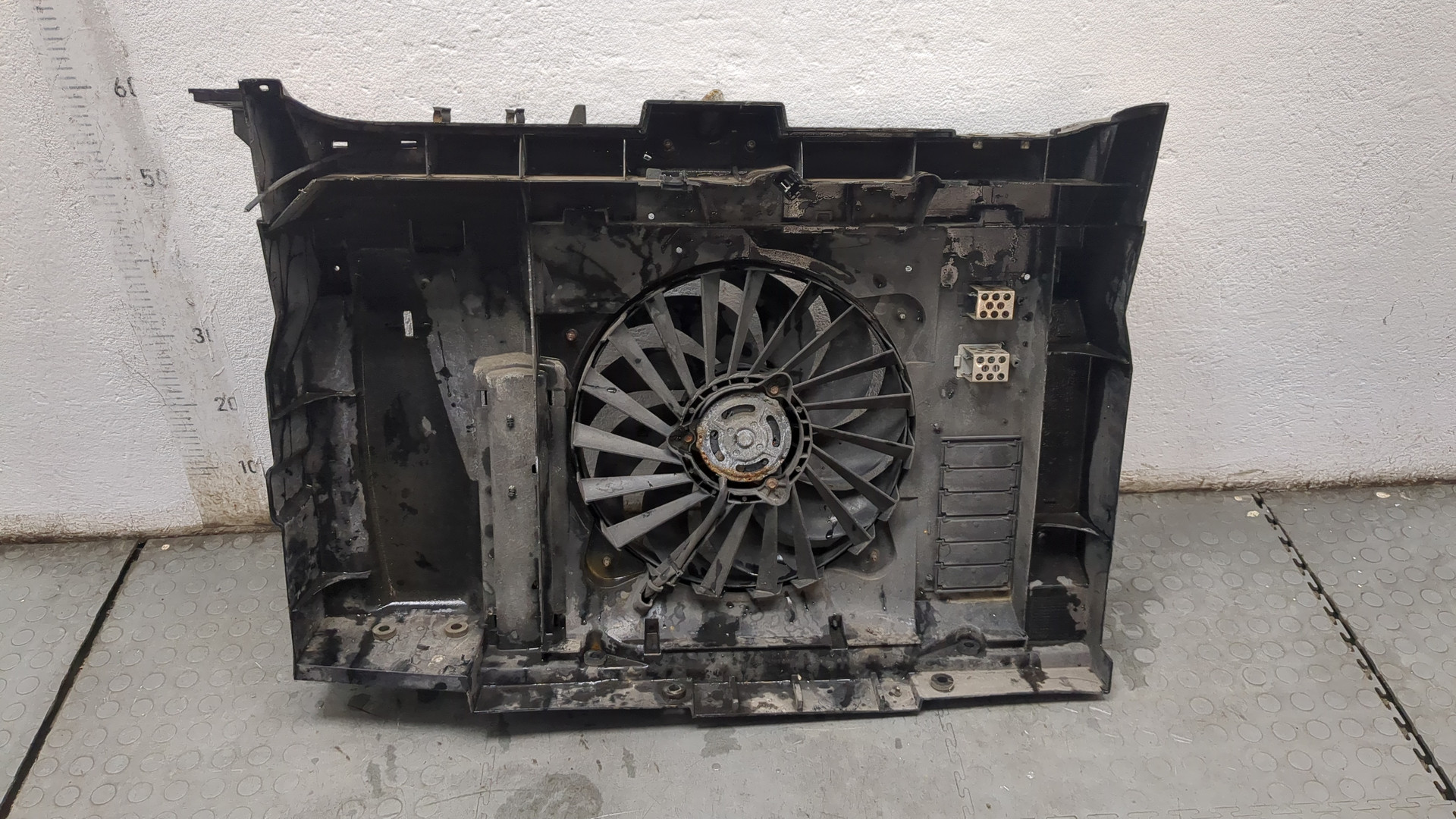 Панель передняя (телевизор)