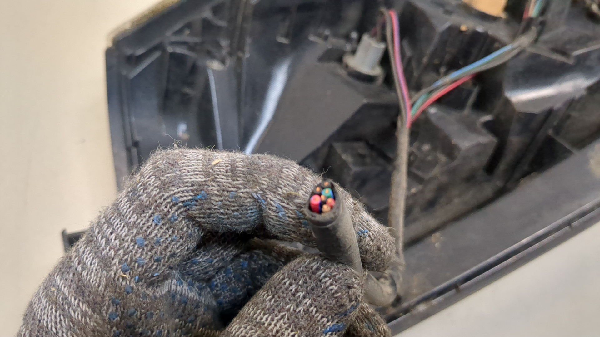 Фонарь задний правый