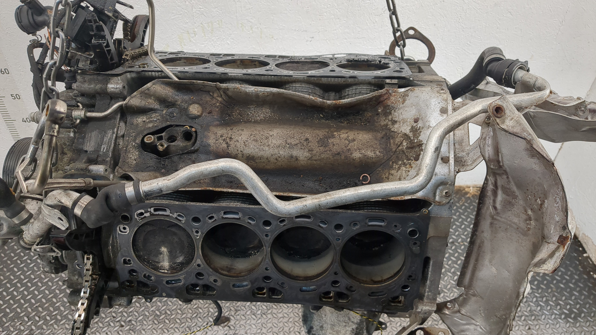 Блок двигателя