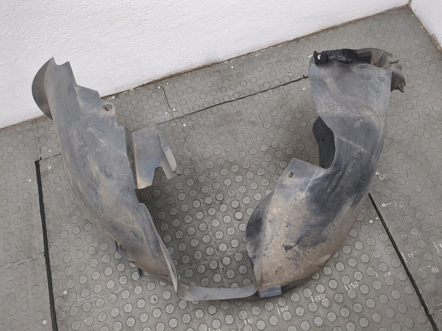 Локер передний правый